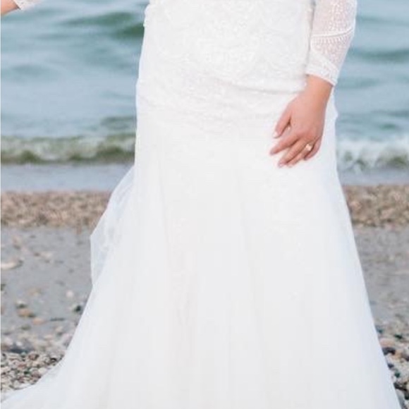 Mermaid Wedding Dress Beaded - Picture 6 of 6